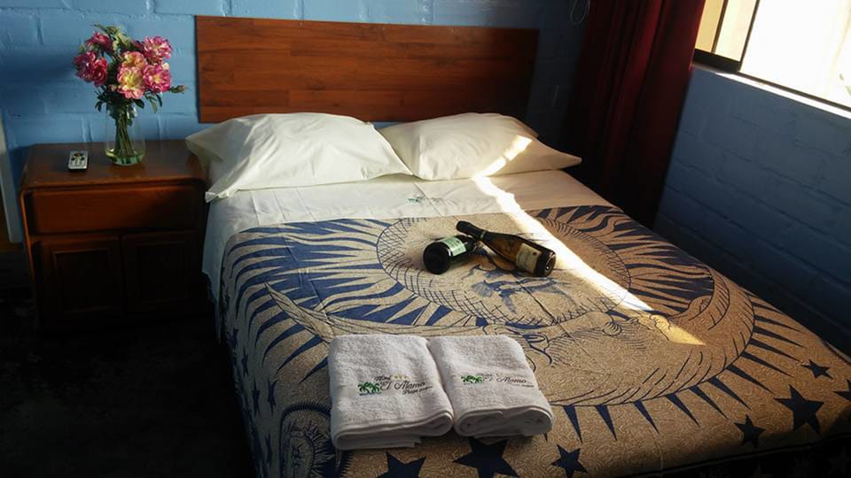 Twin Room | Minibar, in-room safe, desk, iron/ironing board
