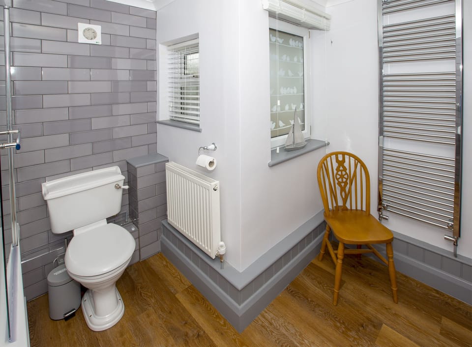 Newly refurbished bathroom.