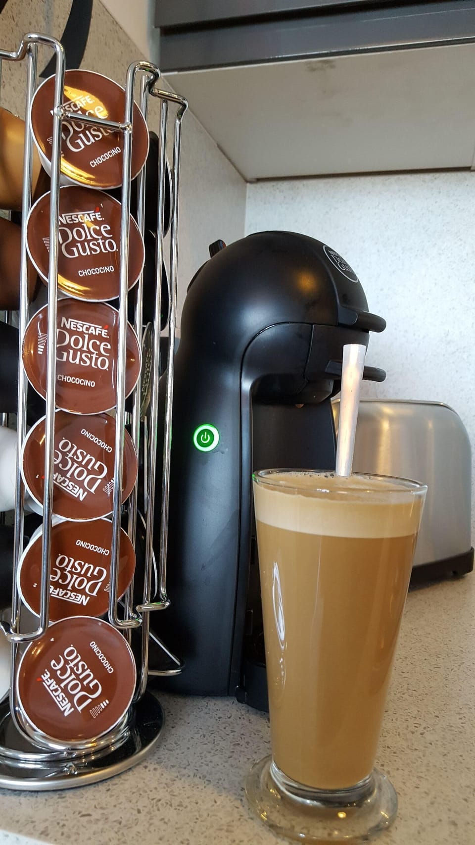 Coffee and drinks machine