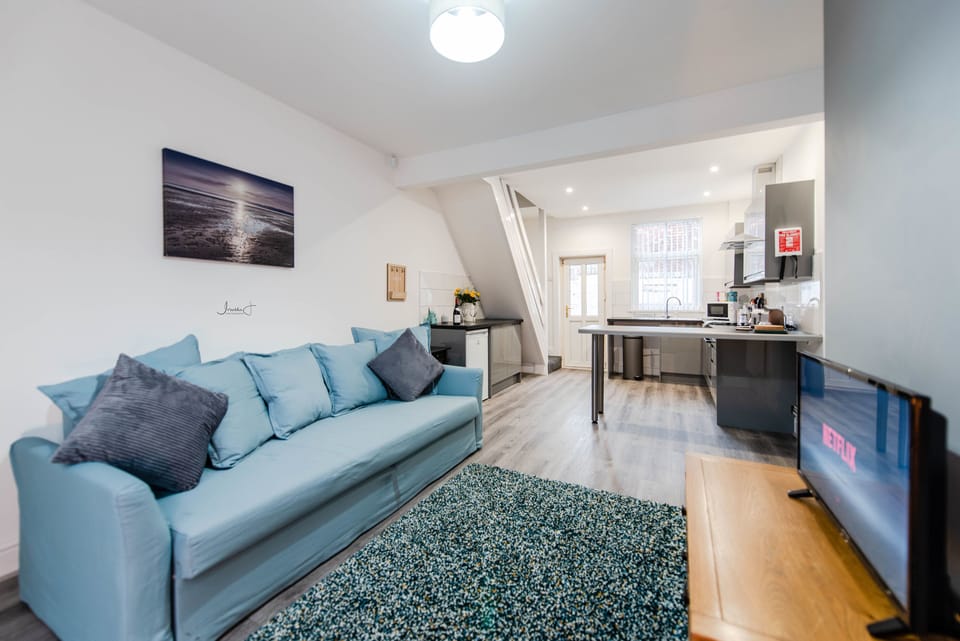 Premium Townhome, Multiple Beds, Non Smoking | Lobby sitting area