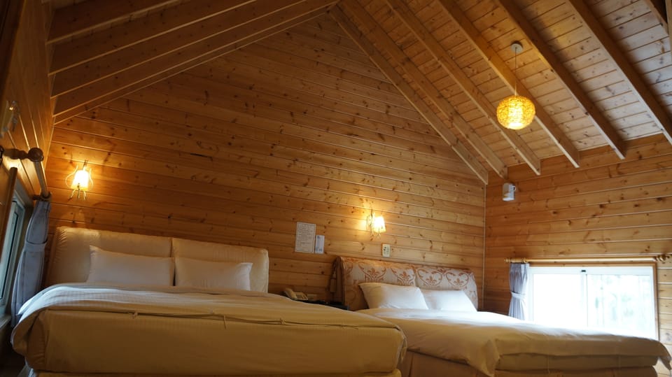 Quadruple Room | Free WiFi, bed sheets