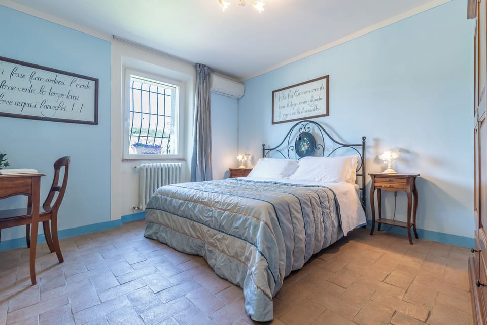 Panoramic Double Room, 1 Queen Bed, Non Smoking | In-room safe, desk, blackout drapes, soundproofing