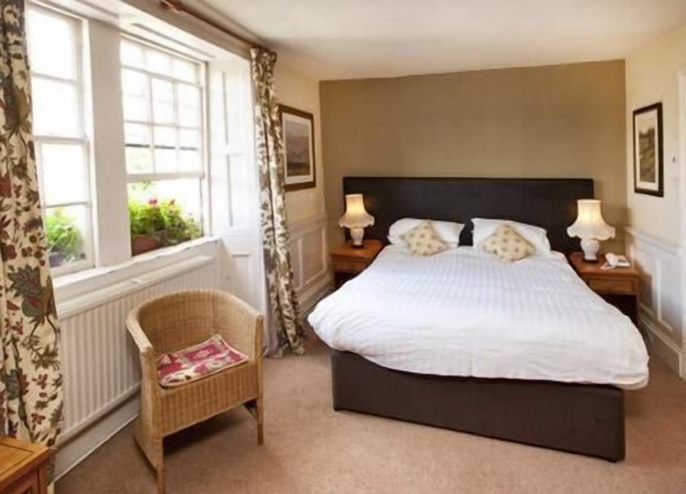 Double Room | Desk, iron/ironing board, free WiFi