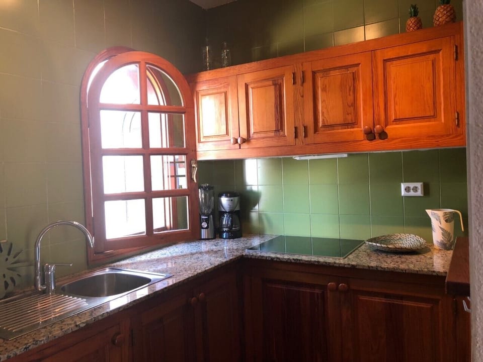 canarian kitchen