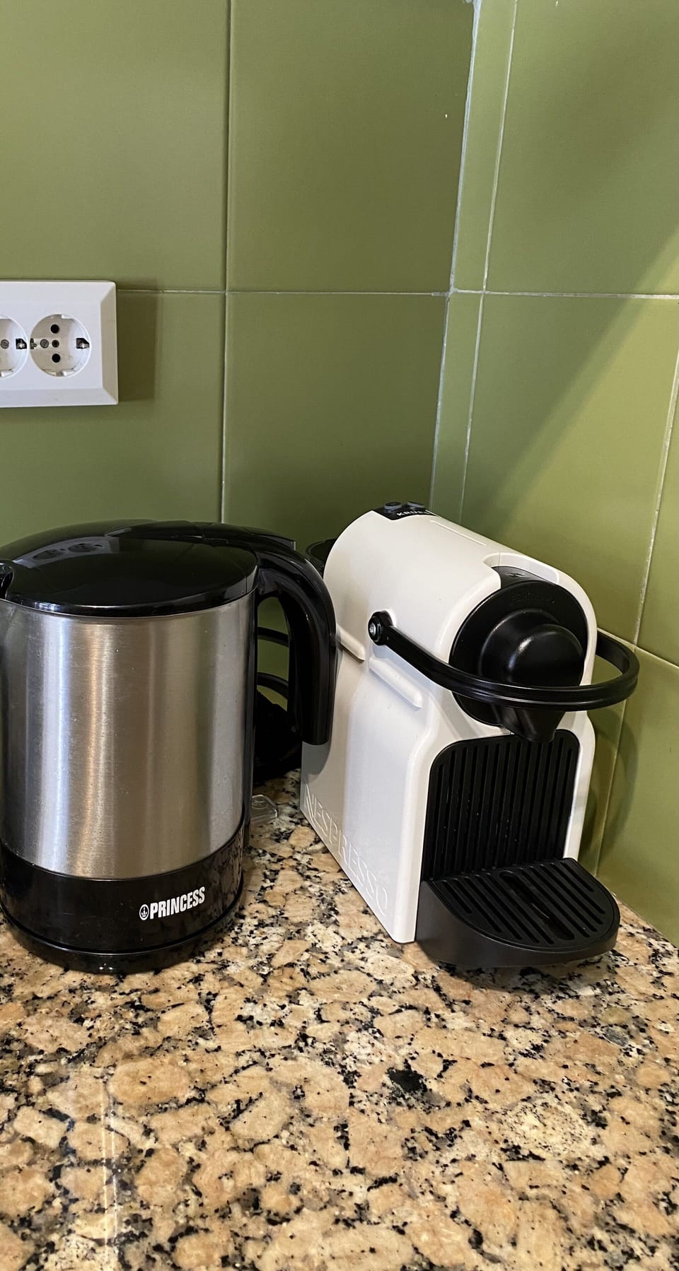 Nespresso machine 