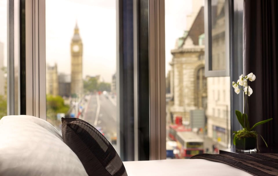 Suite, 1 King Bed (Big Ben View - 1 Bedroom) | Egyptian cotton sheets, premium bedding, memory foam beds, minibar