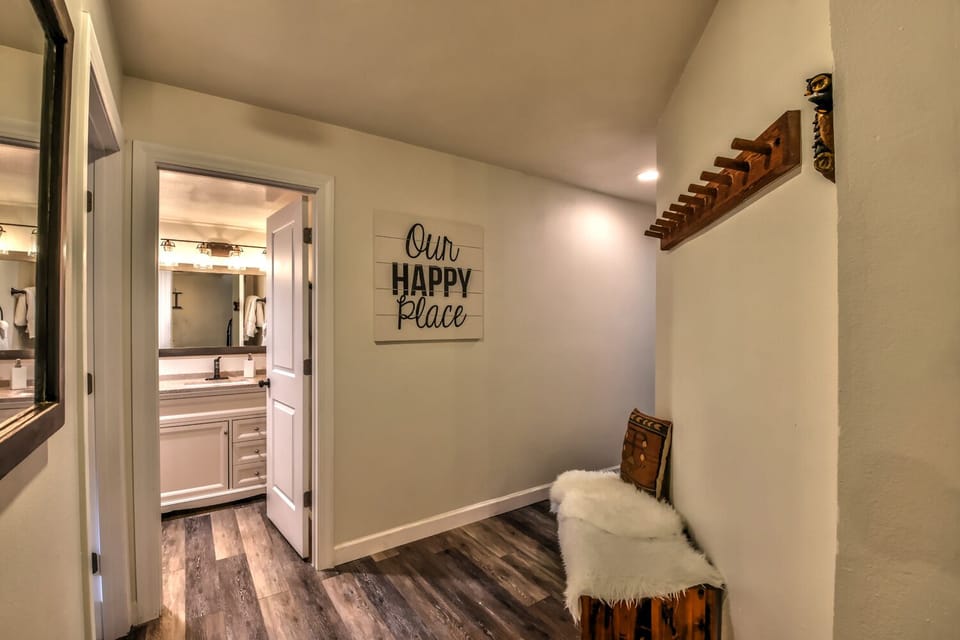 Spacious mud room area for your shoes and jackets