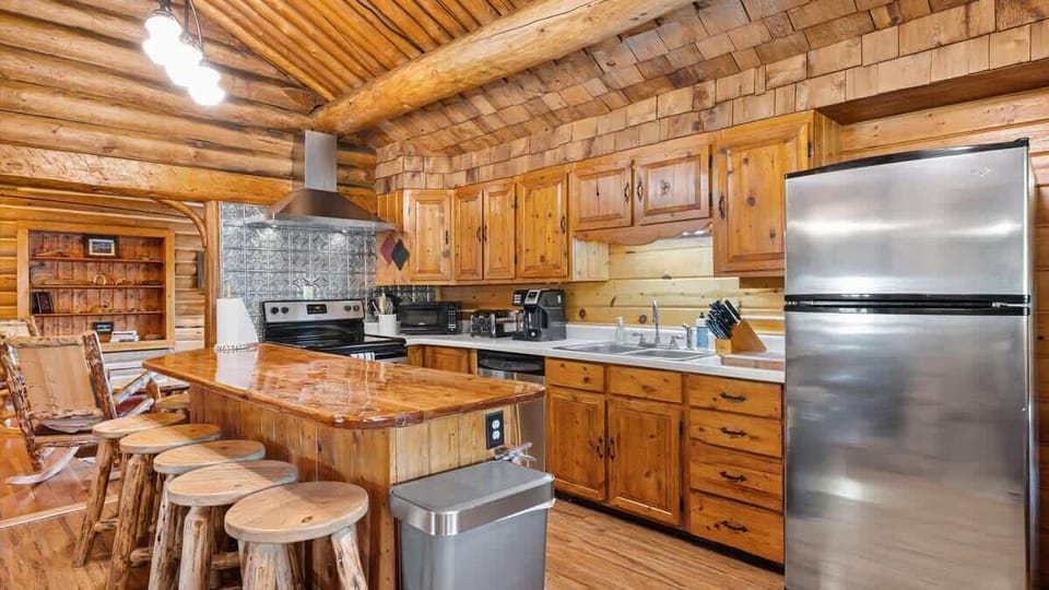 hang out in the kitchen