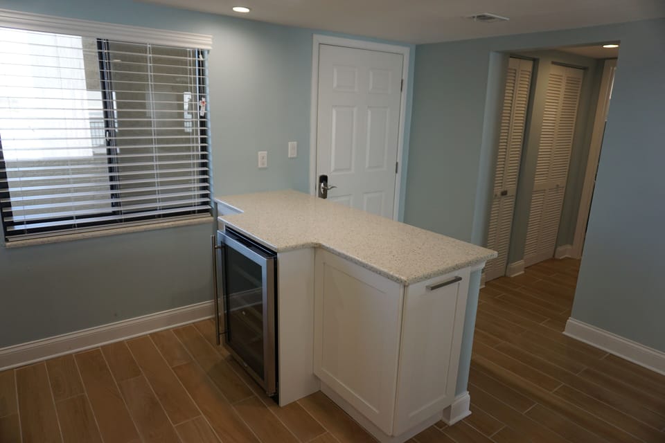 Wine Fridge (Marvel)