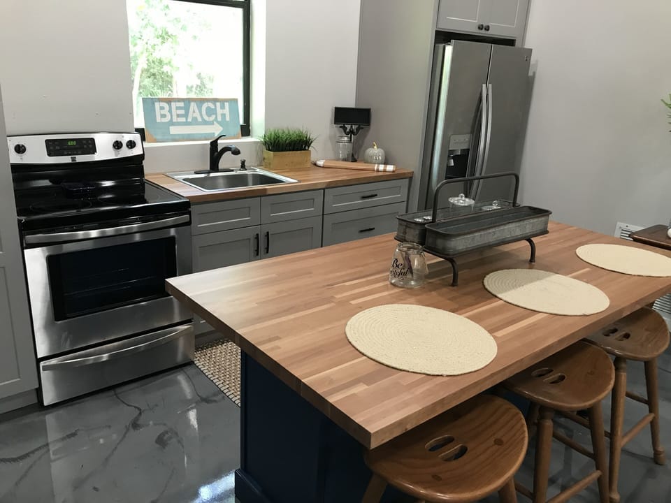 Full size refrigerator and stove