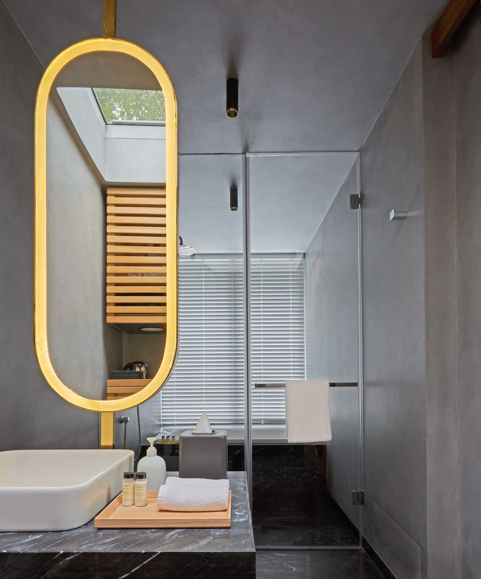Executive Villa, Hi-Tea, 25% Discount Food & Soft Beverages, Spa, Laundry & Car Services | Bathroom | Shower, towels
