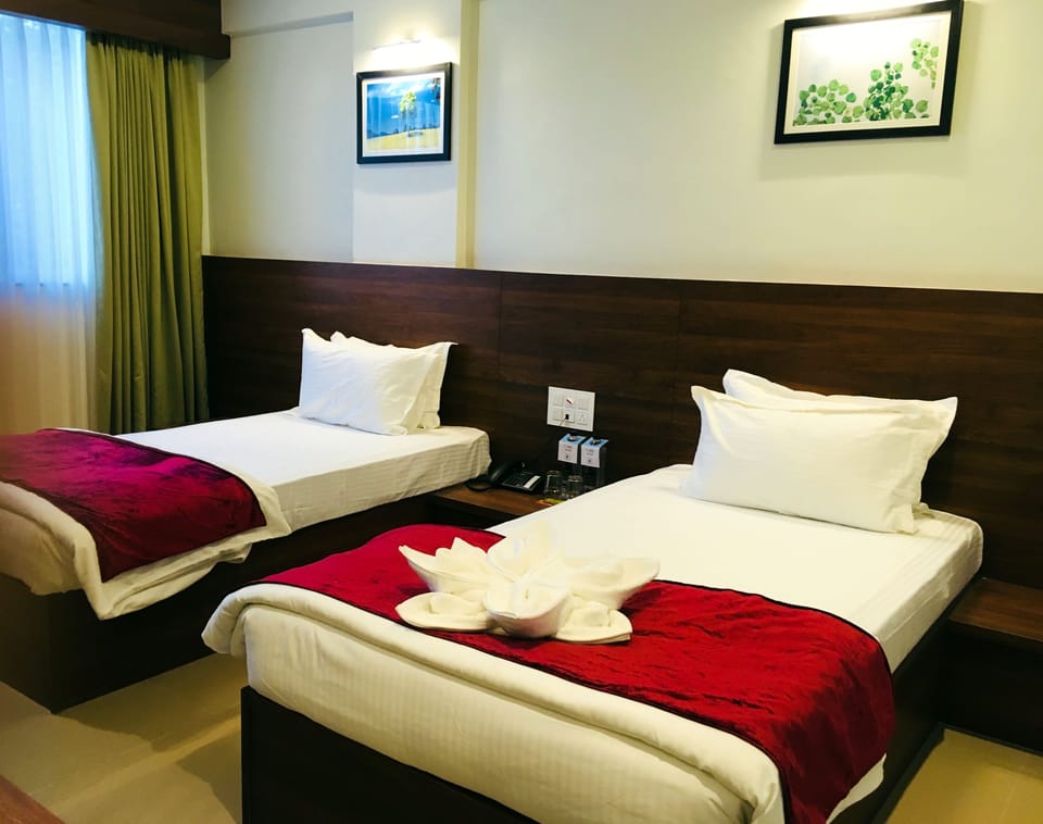 Superior Room, 1 Bedroom | In-room safe, iron/ironing board, rollaway beds, free WiFi