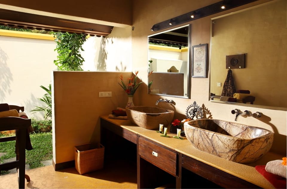 Garden Cottage | Bathroom sink