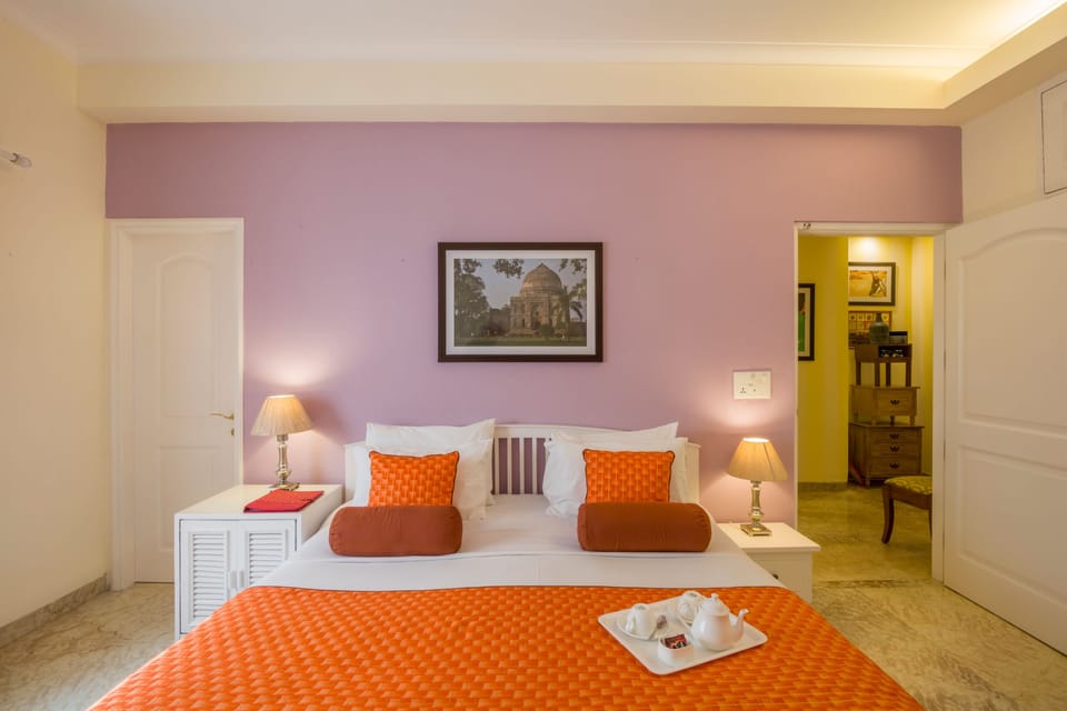 Deluxe Double or Twin Room, 2 Twin Beds, Non Smoking | In-room safe, desk, soundproofing, free WiFi