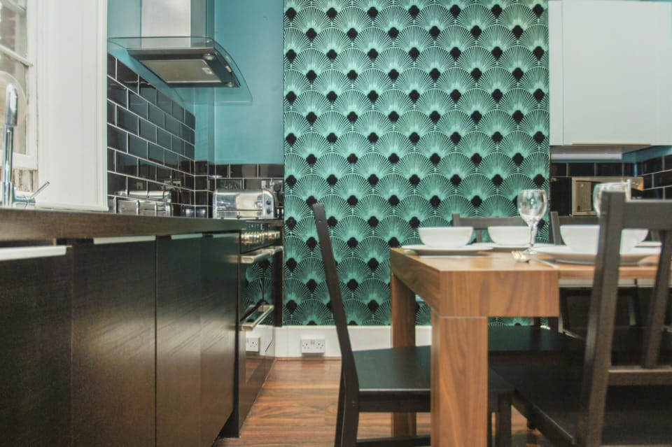 House | Restaurant