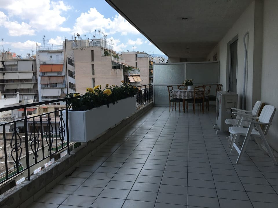 Apartment | Terrace/patio