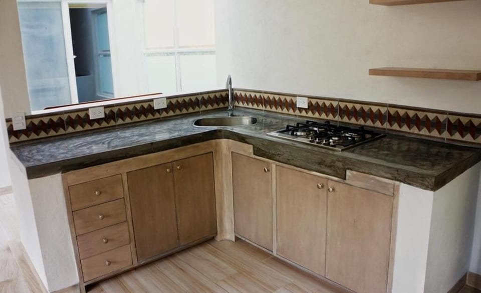 Deluxe Apartment, Multiple Beds, Non Smoking | Private kitchen