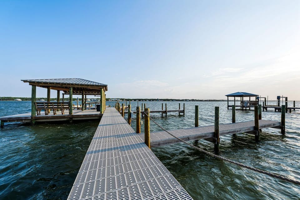 Gulf Shores Surf & Racquet Pier and Boat Dock & Slips