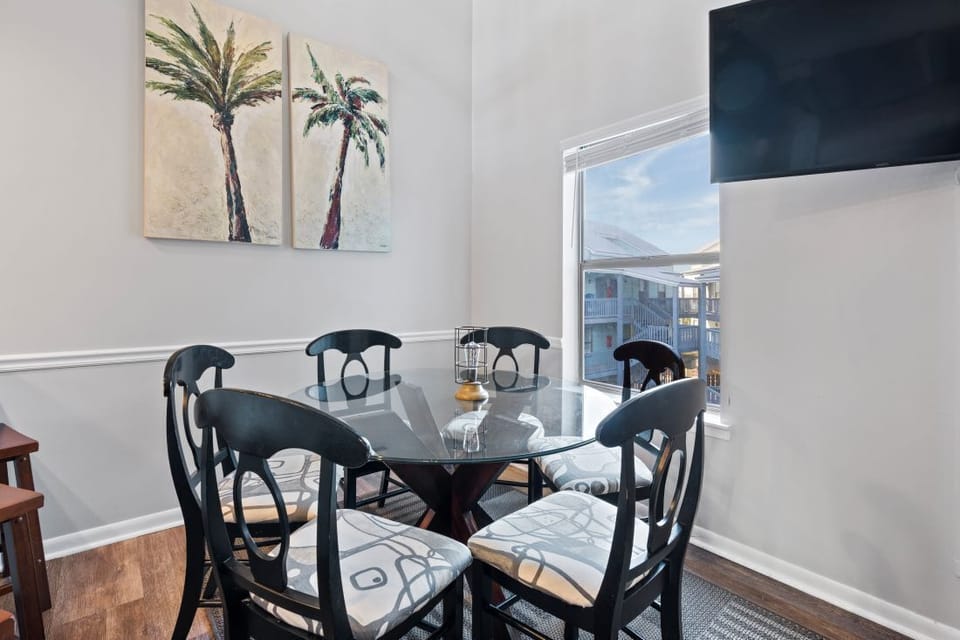 Ocean Reef 304 Dining Table Seats 6