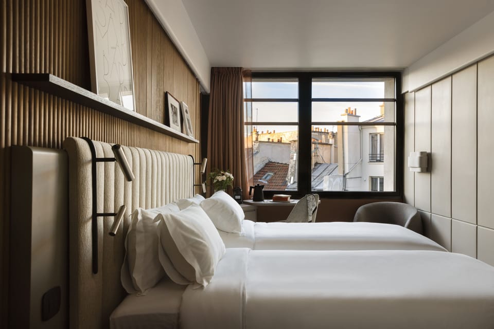 Signature | Premium bedding, Select Comfort beds, minibar, in-room safe