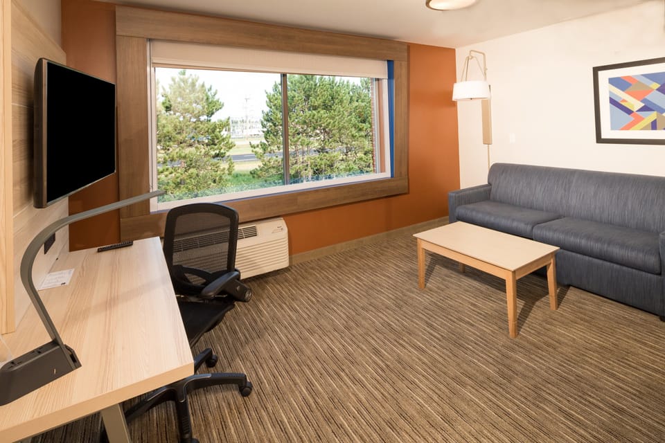 In-room safe, desk, laptop workspace, blackout drapes