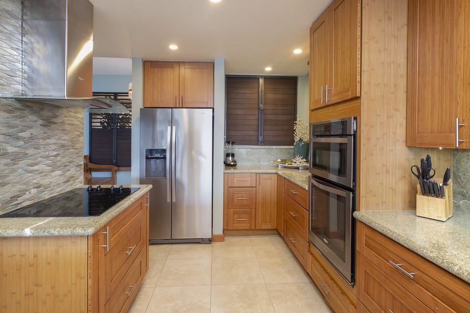 Sands of Kahana 255 Kitchen