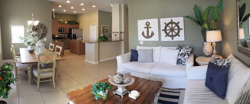 Open Floor Plan with Designer's Touch!