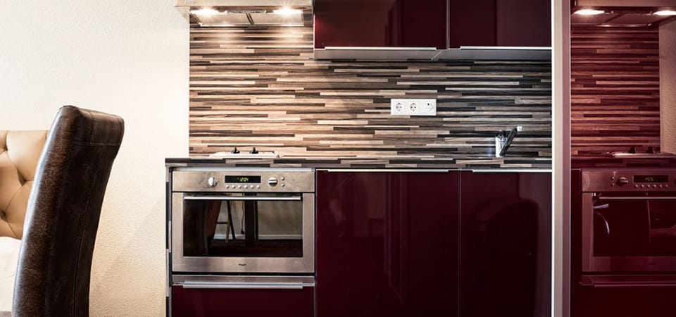 Studio | Private kitchenette | Coffee/tea maker, electric kettle