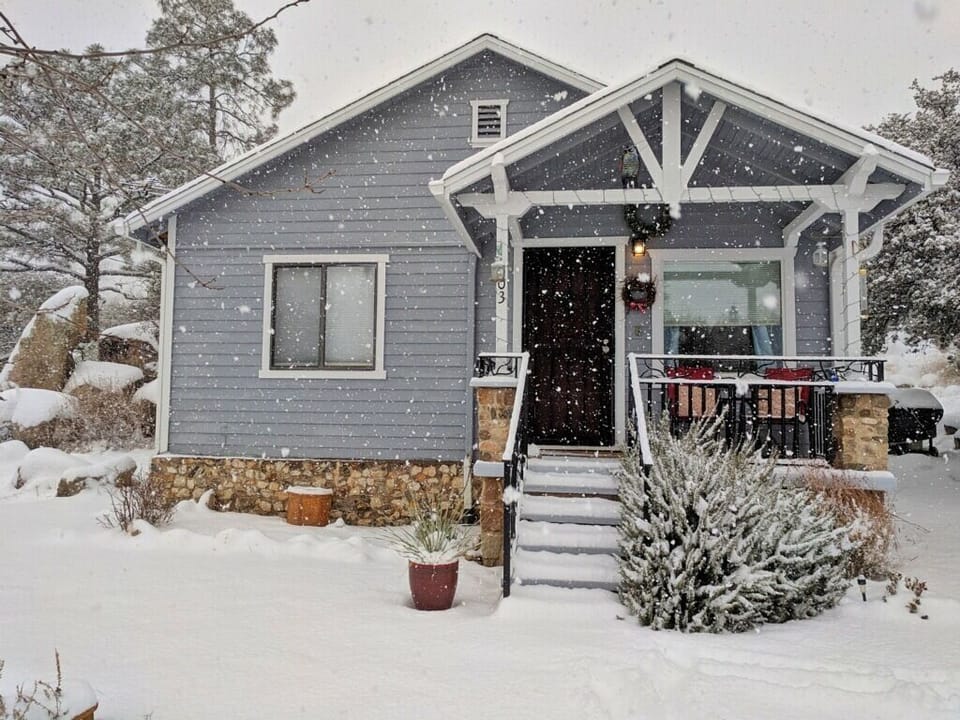 Sam Hill Cottage in Prescott known as the Christmas Town
