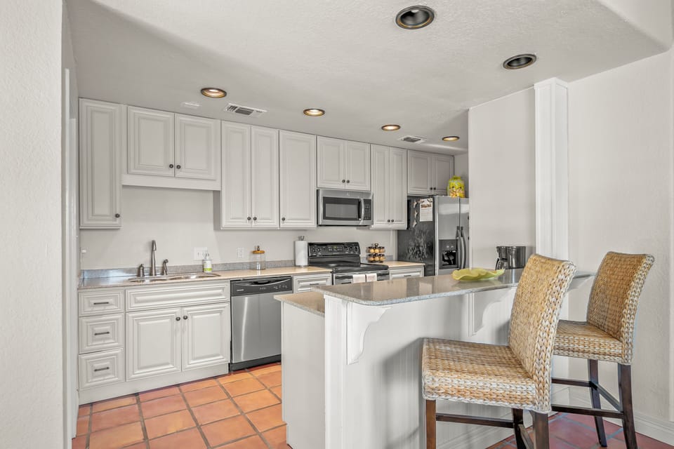 Kitchen (Upstairs)