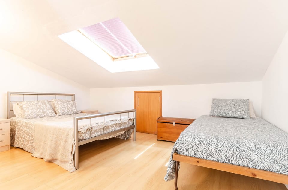 Vale de Parra AT22 Twin Bedroom 3