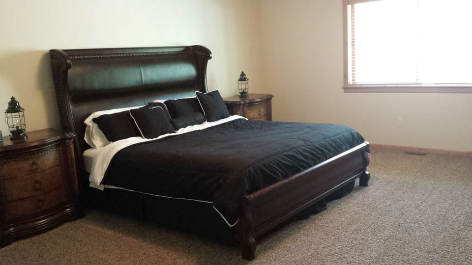 Bedroom #3.  King. Main floor.