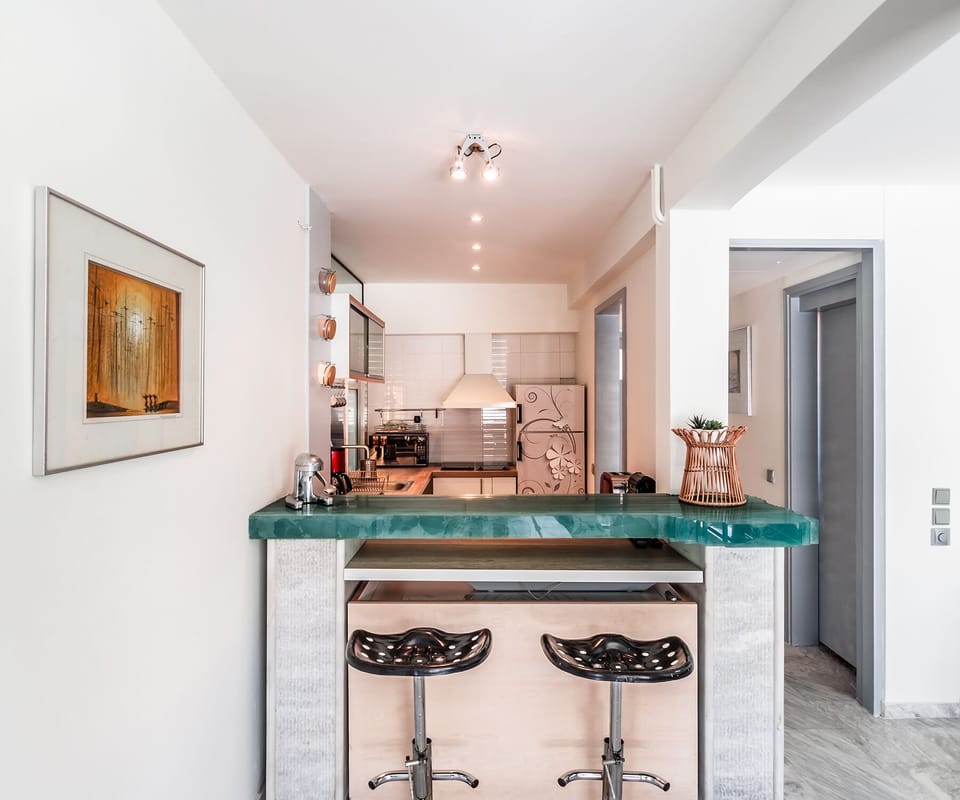 Kitchen counter