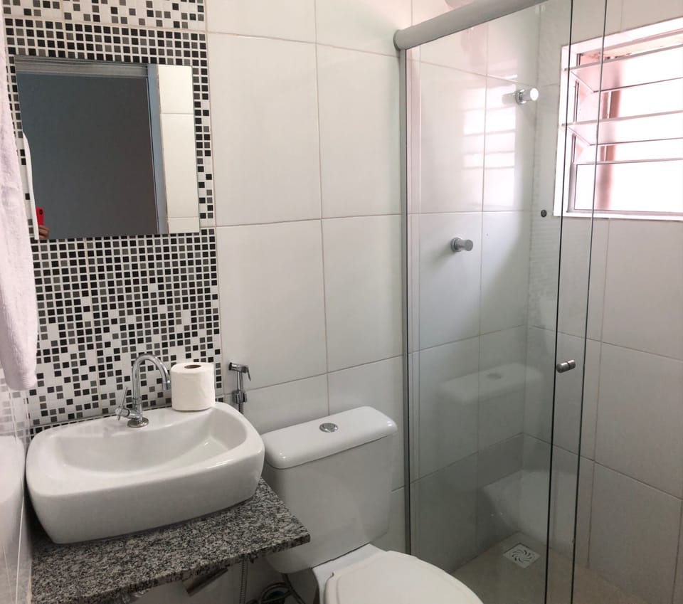 Comfort Double Room, 1 Double Bed, Non Smoking | Bathroom | Shower, slippers, bidet, towels