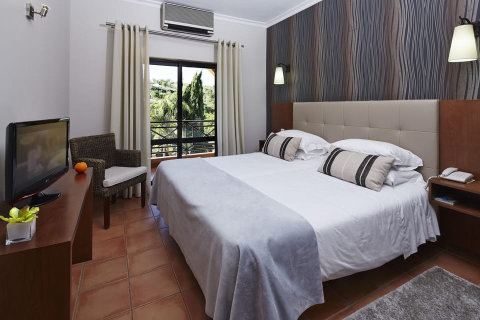 Hypo-allergenic bedding, individually decorated, individually furnished
