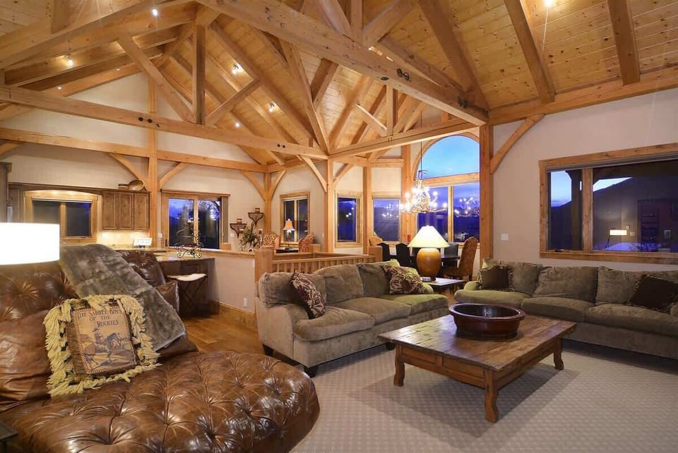 Enjoy Big Mountain Views from this Great Room