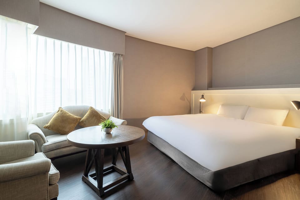 Superior Double | Premium bedding, down comforters, in-room safe, blackout drapes