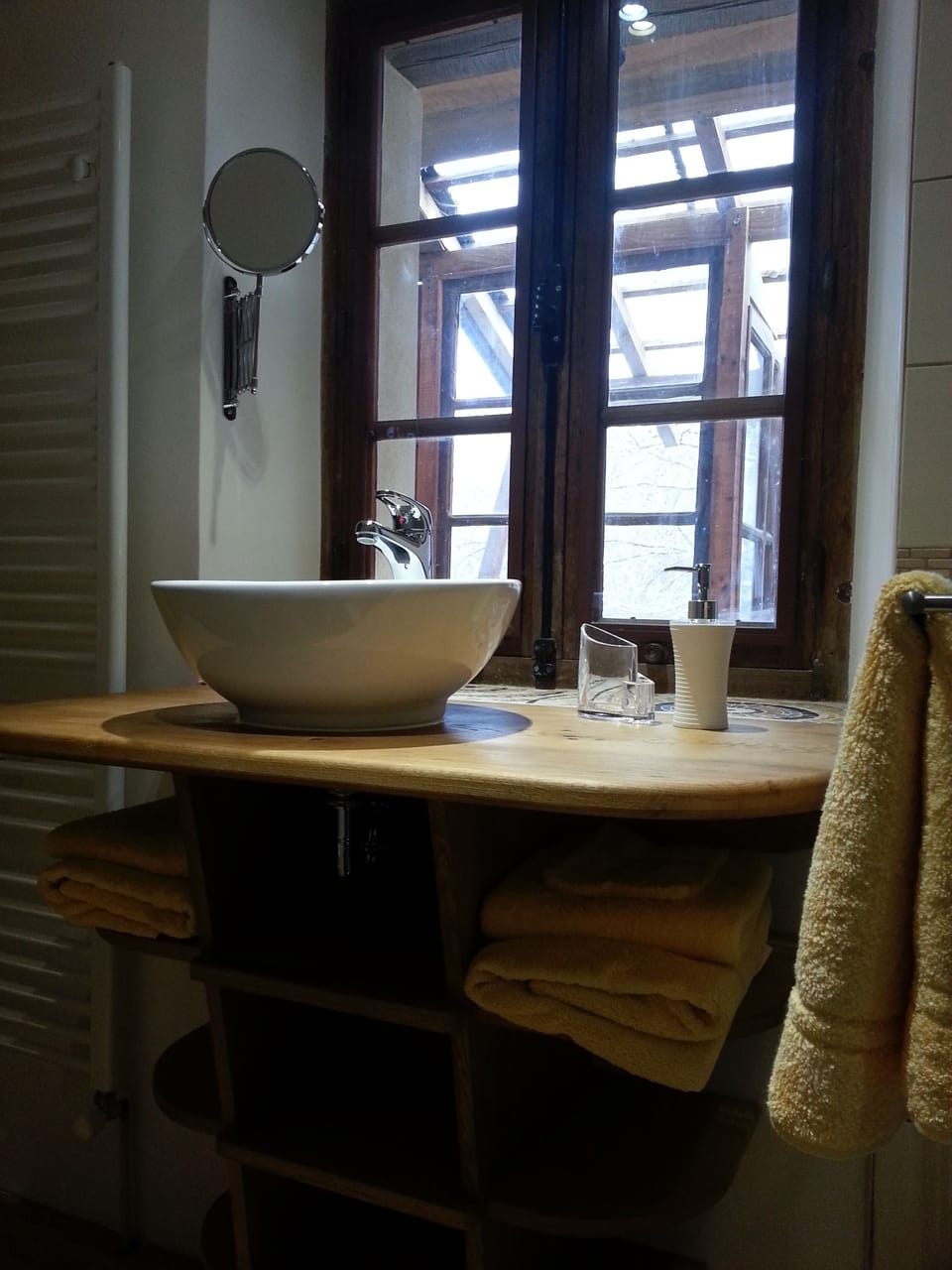 Double or Twin Room | Bathroom sink