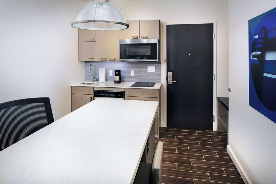Fridge, microwave, coffee/tea maker