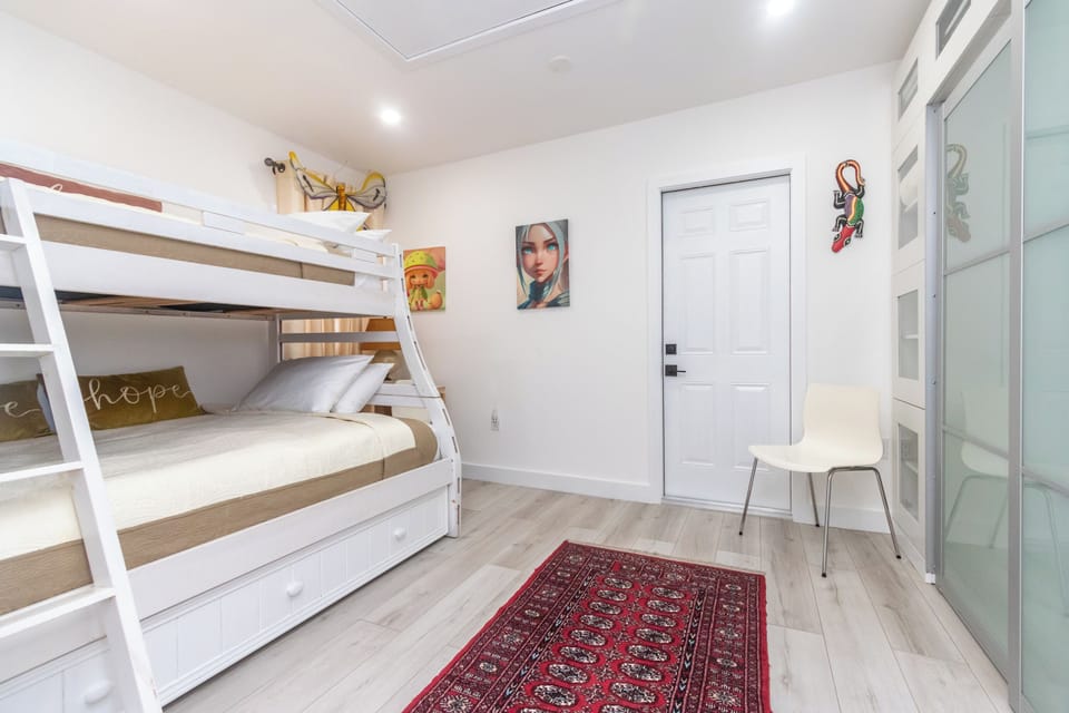 Bunk Bed / Bedroom #4 - sleeps 3