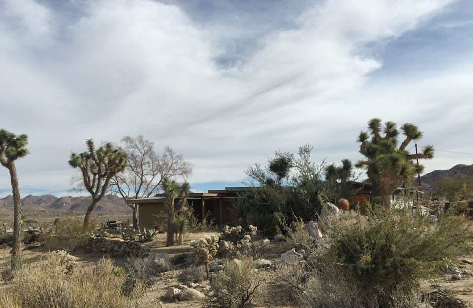 Atomic "T" Ranch with views of the National Park
