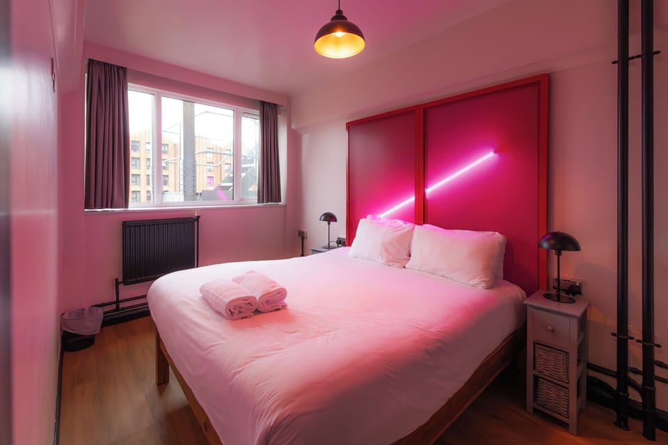 Standard Room | Iron/ironing board, free WiFi, bed sheets