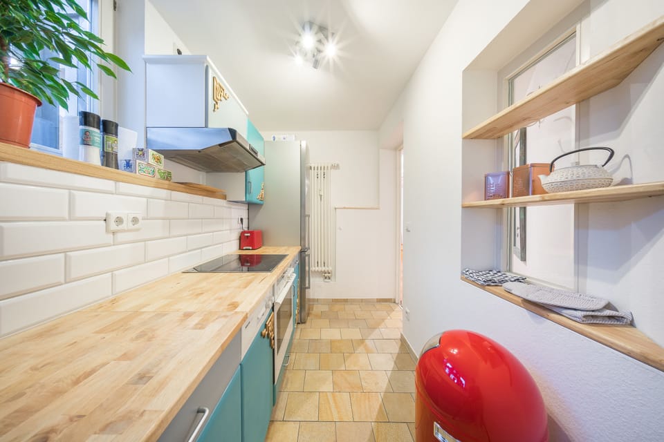 Design Apartment, 3 Bedrooms | 3 bedrooms, individually decorated, individually furnished