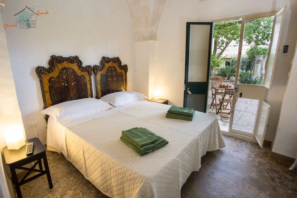 Double Room, Garden View (Ramere small) | Garden view