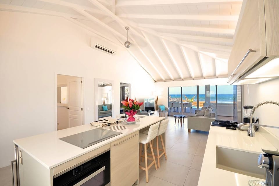 SEA VIEW FROM THE KITCHEN