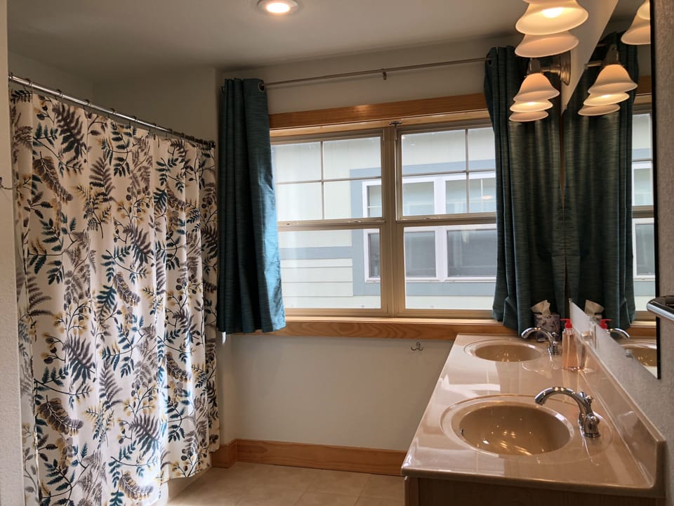 Master bathroom.