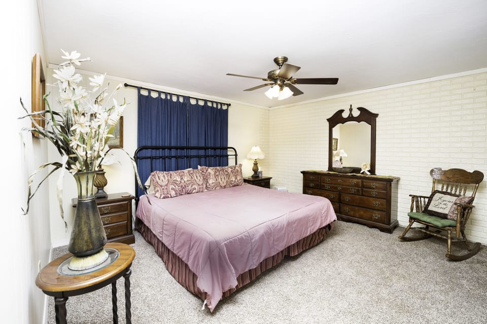 Downstairs bedroom