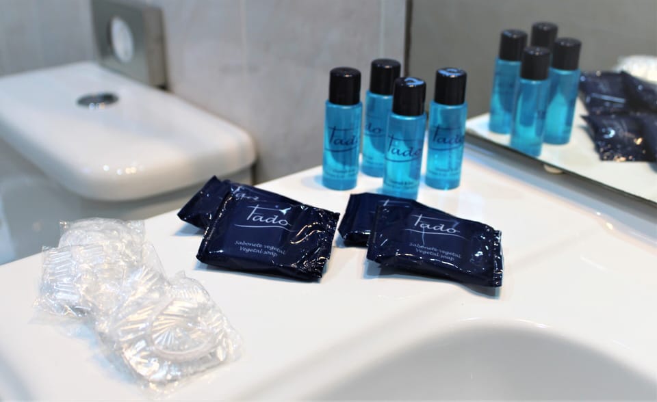 Bathroom amenities