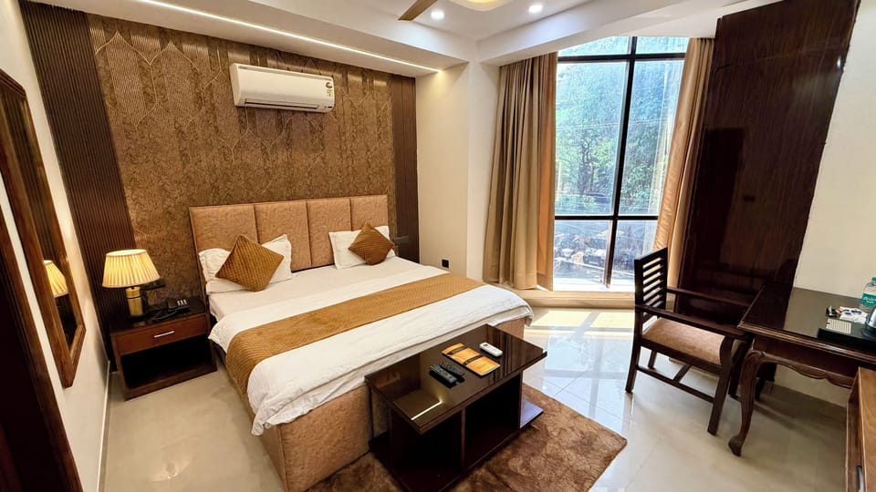 Premium Room | Premium bedding, desk, laptop workspace, iron/ironing board