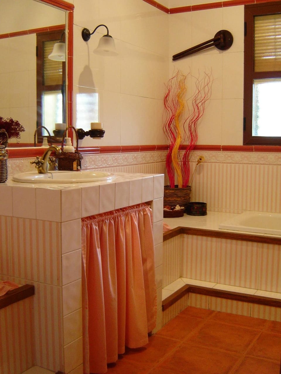 Classic Cottage, 3 Bedrooms, Private Pool | 3 bedrooms, iron/ironing board, free WiFi, bed sheets